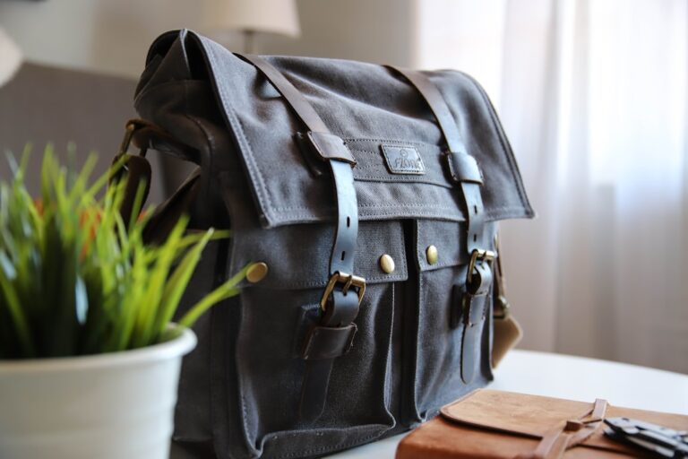 Stylish and Functional Diaper Bags for Modern Parents
